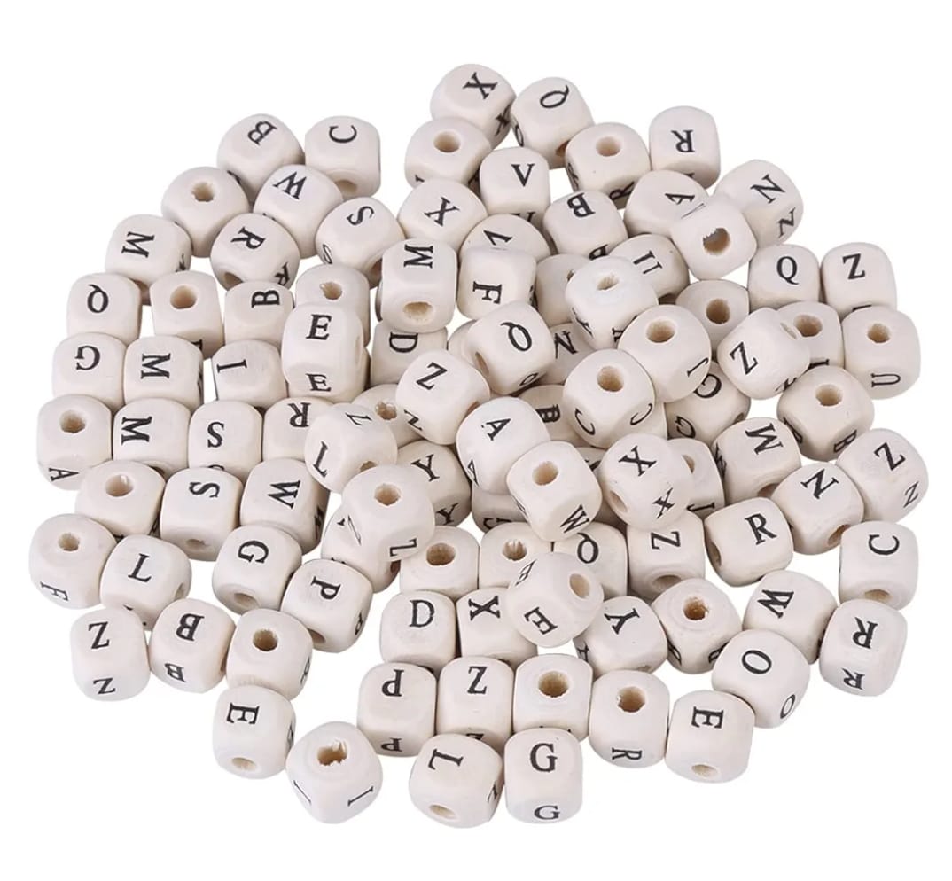 Ahşap Harf Boncuk 10 mm (139 adet)