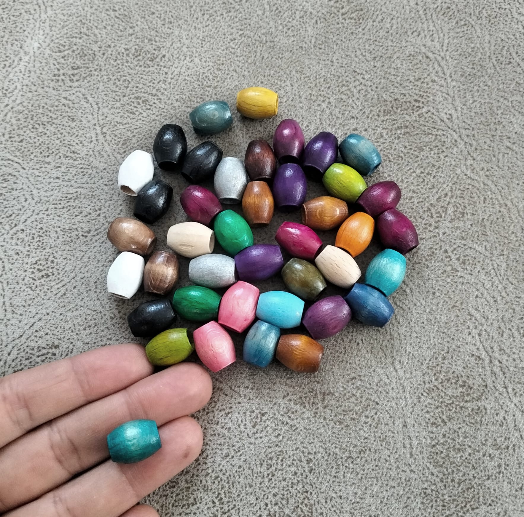 Ahşap Oval Renkli Boncuk 15 mm (40 adet)