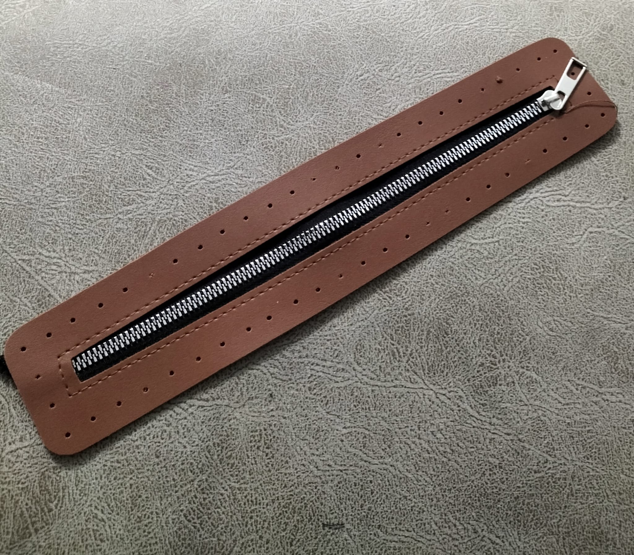 Derili Çanta Fermuarı 29 cm